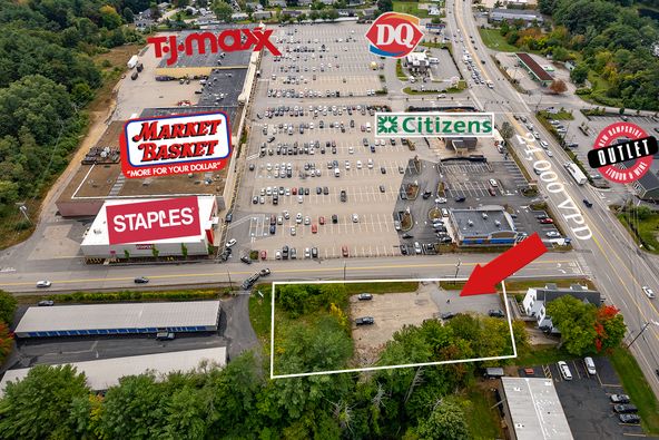 Development Site Pre-approved for 4,500 SqFt building footprint : 472 "B" High Street & Tri-City Road, Somersworth, NH 03878